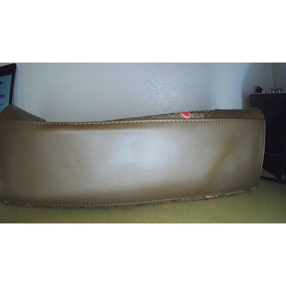 Juicy Couture Purse RN #108833 Log Hearts Brown - Picture 4 of 10